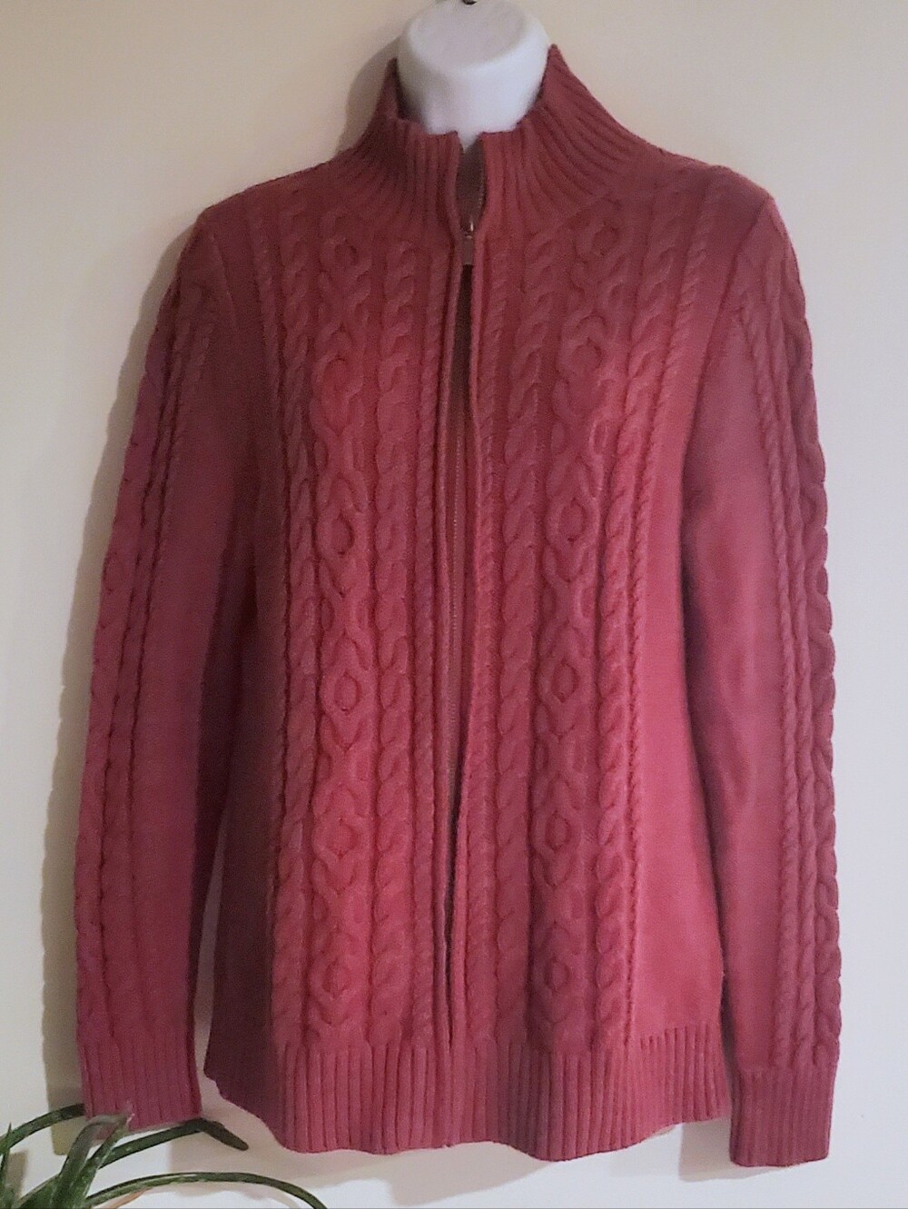 L.L.Bean Womens Wine Cabel Knit Zip Up Sweater Size Medium Cabincore Preppy